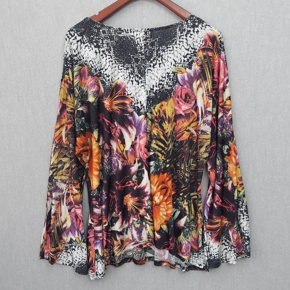 Monroe & Main Floral Abstract Top Women 2X Bell Sleeve Slit Arm Boho Artsy Flowy - Picture 6 of 16
